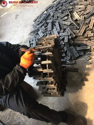 Cuchilla plástica de acero superior del molino del pulverizador de las piezas plásticas de la máquina de fabricación